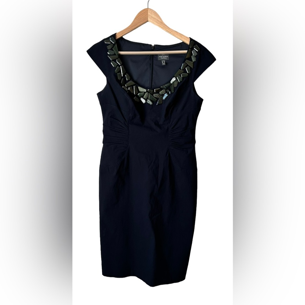 Adrianna Papell Navy Blue Sleeveless Sheath Cocktail Dress Jewel Neckline Size 8